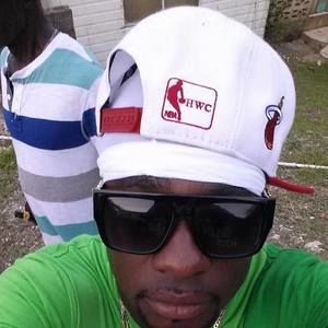 Meet your Posher, Tabara